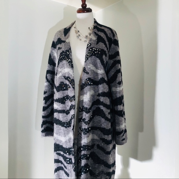 Chicos’s Long Sweater Cardigan Size 2 - Picture 4 of 6